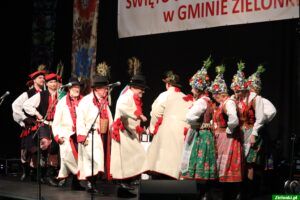 Uczestnicy Święta Stroju Krakowskiego